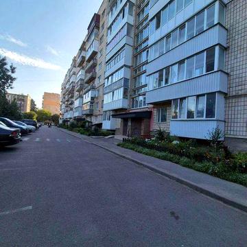 Оренда  3 кімнатна квартира  12,000 + комунальні
