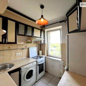 Продаж 1к Квартира Петлюри Симона вулиця