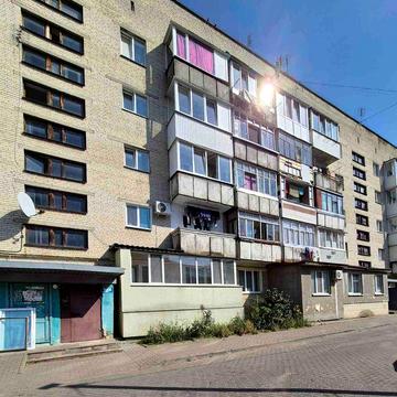Оренда 1 кімнатна квартира 8000+комунальні