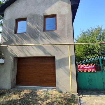 Продам 2 дома на одном участке