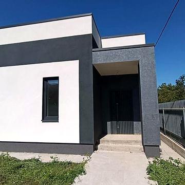 Будинок в Зарванцях в стилі хай тек