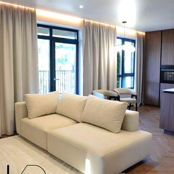 Двокімнатна WALNUT apartment в ЖК Ютландія-2, нова квартира з ремонтом ЖК Ютландія 2