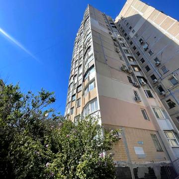 Євгена Чикаленка вул., 56/2