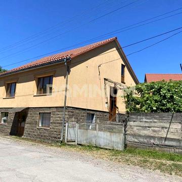 Продається будинок у смт. Вишково