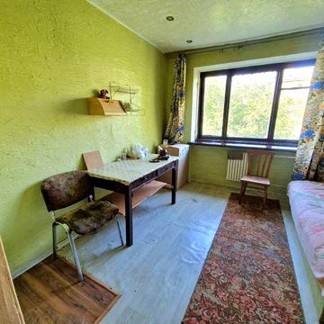 Продам 2 комнаты в центре Черноморска