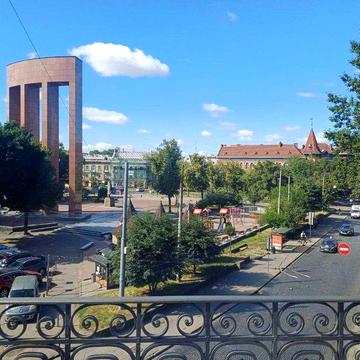 продаж 1к квартири на пл.Кропивницького