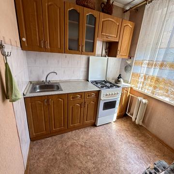 Зодчих вул., 56
