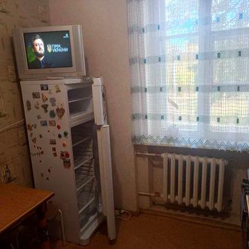 Комарницького вул., 10