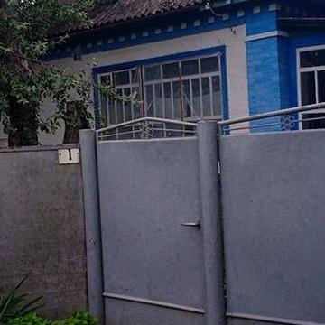 Продається будинок в селищі Срібне