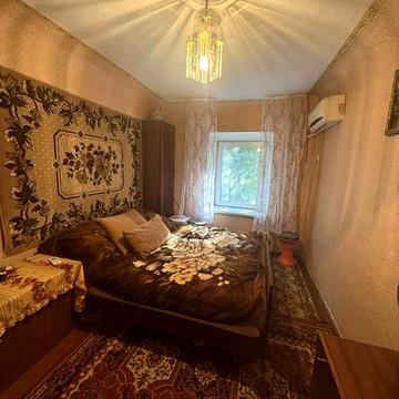 Продам 2 к квартиру в центре