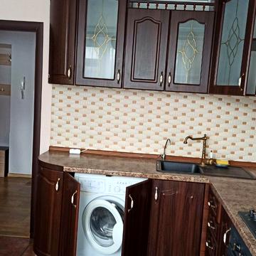 Академіка Білецького вул., 10