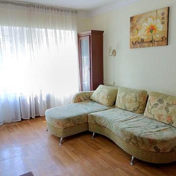 Продаж 2к квартири по вул. Пирогівський шлях 44, Голосіївський р-н