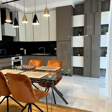 Личаківська вул. (), 37