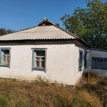 Продаж будинку з земельною ділянкою 25 сотих