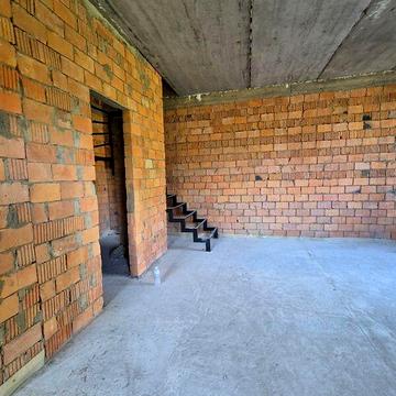 Продаж 2к Дім Варшавська (Ватутіна) вулиця