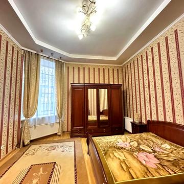 Тараса Шевченка просп., 25