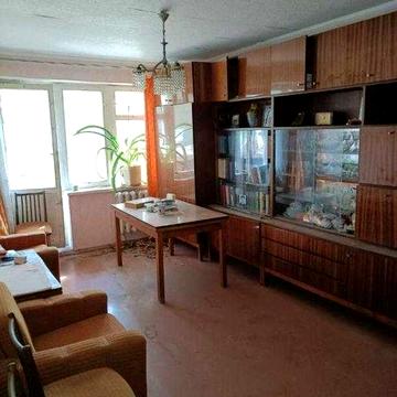 Продам 2-х ком. кв. в 5 мин от ТРК УКраина
