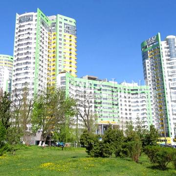 Вишгородська вул., 45