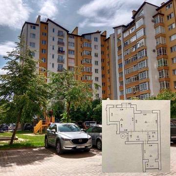 Продам 2-кімнатну квартиру з чорновим  ремонтом.