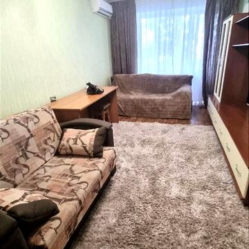 Героїв Крут вул. (Фурманова), 12