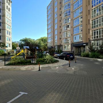 Семена Палія вул., 22