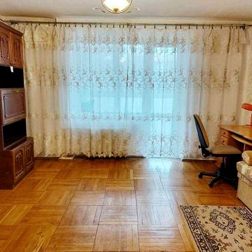 Продам 3-к квартиру, 4/9 эт, рядом с парком Победы (2-807-371 ОФ)