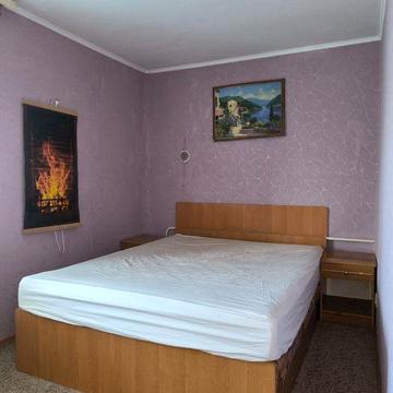 Продаж 2-кімнатної квартири, р-н Шкільний, вул. Зінченка