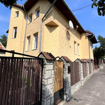 Іллі Мечникова вул., 75