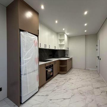 Центральний парк! Однокімнатна квартира з ремонтом 42 м2!