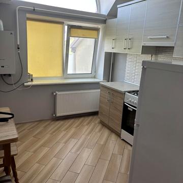 Буковинська вул., 6