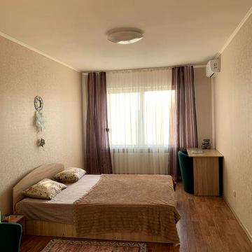 Продам  гарну квартиру на Ващенка ,7 ЖК Молодіжний квартал