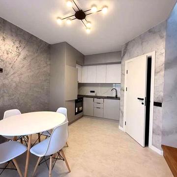 Стильний двоповерховий таунхаус 35 м² + власний двір! Святопетрівське
