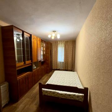 Продаж 3к Квартира Космонавтів вулиця