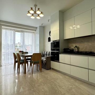 Старокостянтинівське шосе, 5