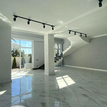 Продаж 4к Дім Коралова вулиця