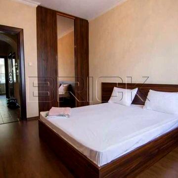 Продаж 2-к квартири / Коновальця 7/9 , 2-й поверх, 50м2, 110 000 USD