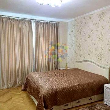 Олеся Гончара вул., 62