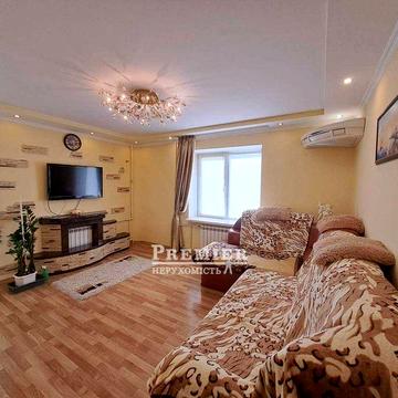 Продам 2 кімнатну квартиру на Семена Палія з ремонтом.