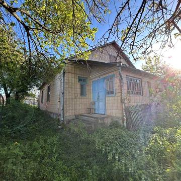Продається частина цегляного будинку в Бармаках