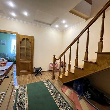 ПРОДАЖ 4 кім квартири, вул. Транспортна