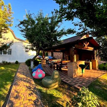 Продаж дачі ЄрмолаЇвка, свій берег річки