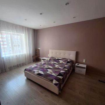 Продаж 3-х кімнатної квартири р-н 5 школи