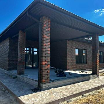 Одноповерховий будинок з електрикою, чистовою, газом, озелененням