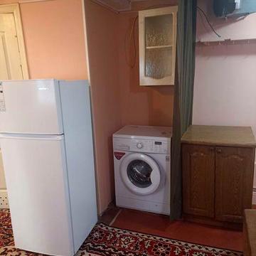 Киев.Студию сдам в пользование для жилья.Голосеевский район.