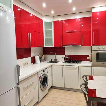Сдам 3 ком.кв. 65 м.кв на Салтовке, ул. Г-Широнинцев, 44.