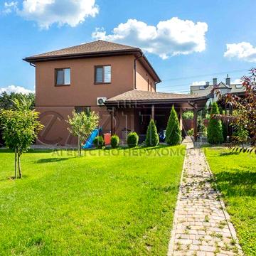 ПРОДАЖ дуже якісного будинку з власною ділянкою з новим ремонтом ТОРГ