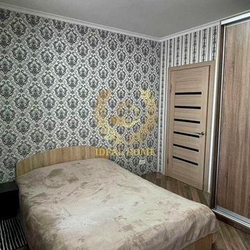 Продаж  2 к квартири, Дарницька площа