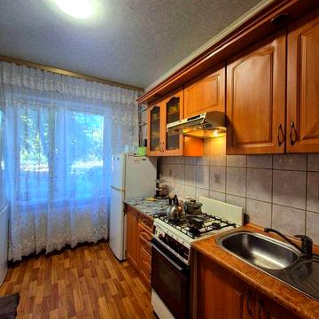 Продаж 2 кімнатної квартири на Леваневського.