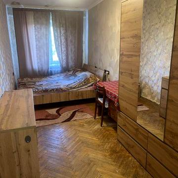Оренда , О.Теліги, 15, поруч м. Дорогожичі, 2 к.кв.