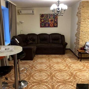 Продам 3-х кімнатну квартиру в місті Світловодськ.